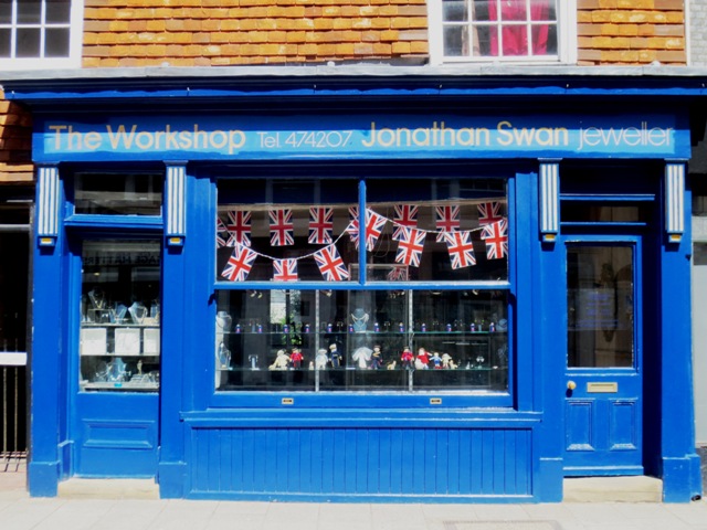 Lewes-Shop