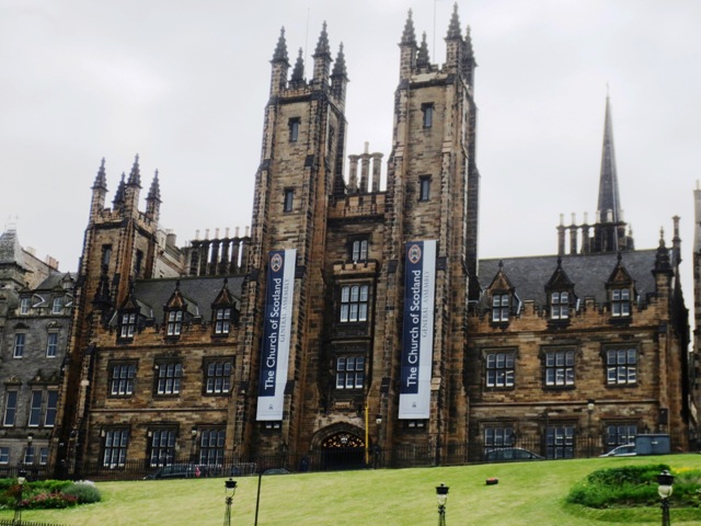 BB13-Edinburgh-Unibibliothek-1