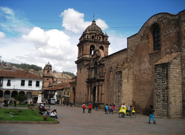 Cusco Plaza Regocijo