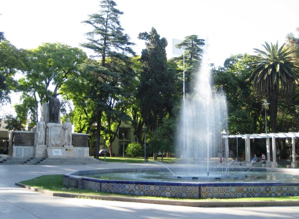 Mendoza Plaza Italia